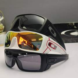 Picture of Oakley Sunglasses _SKUfw66124306fw